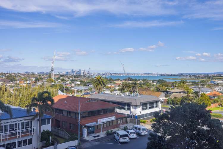 9-17 Byron Avenue Takapuna_13