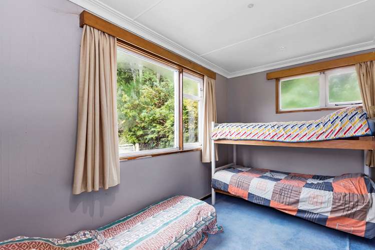 44 Village Loop Road Waipori Falls_11