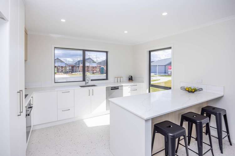 6 Pukaki Place_3