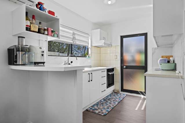 11 Lincoln Road Manurewa East_3