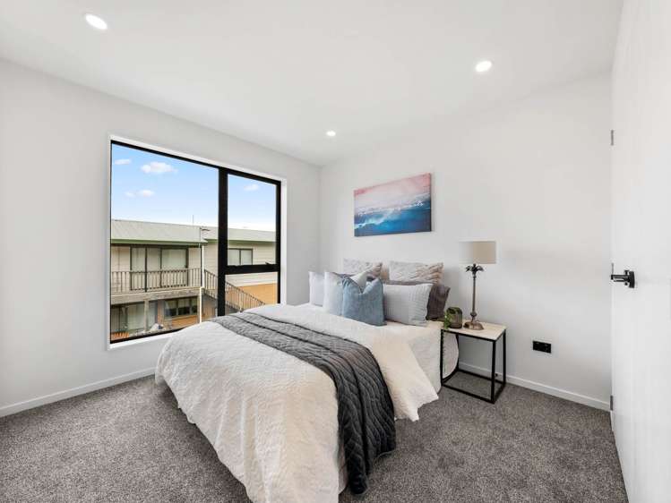 2/40 Hain Avenue Mangere East_11