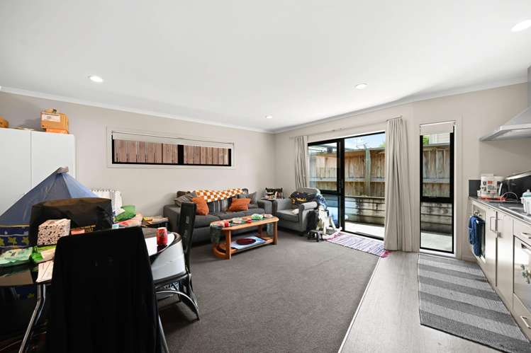 1,2,3,4/50 Lorne Street Melville_11