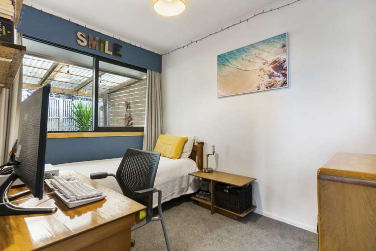 1/12 Impala Place Hillsborough_10