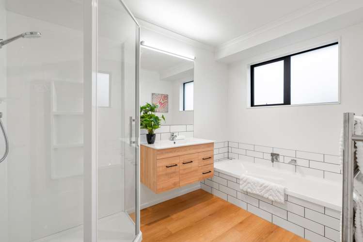 8 Silverview Place Mosgiel_15