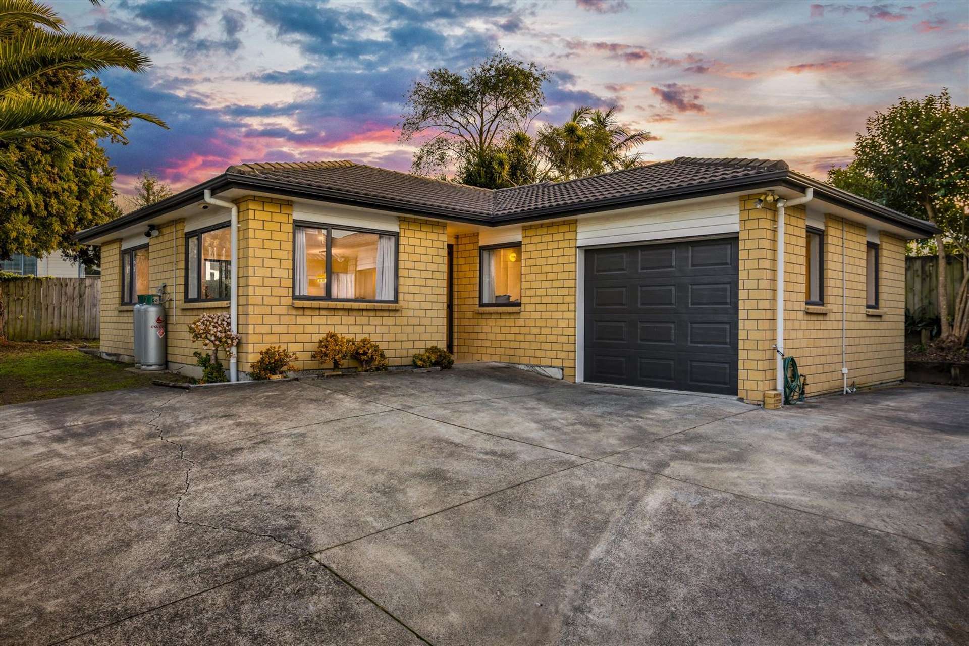 4a Riverview Road New Lynn_0