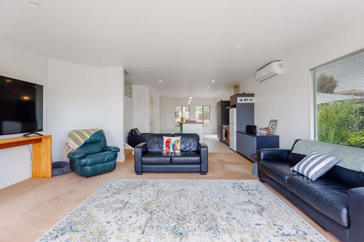 280 Alec Craig Way Gulf Harbour_7