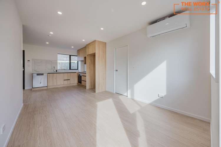 2/10 Richard Road Mangere_18