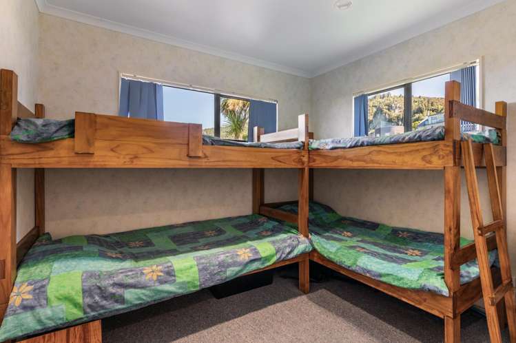 2 Ngati Parekaawa Drive Kuratau_20