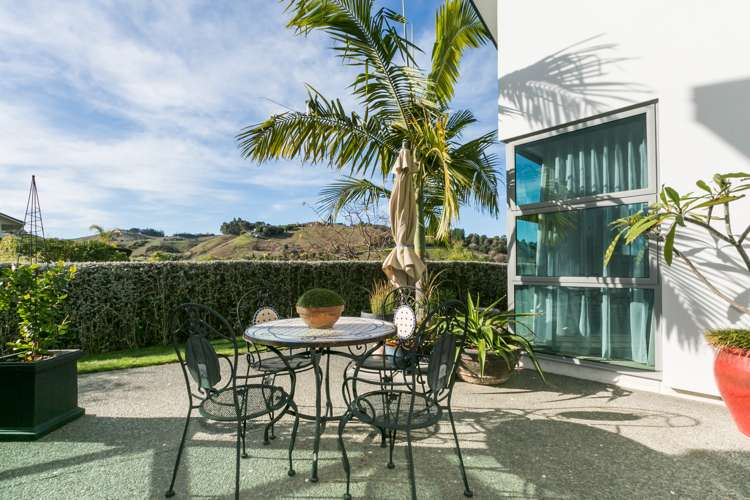 116 Kent Terrace Taradale_18