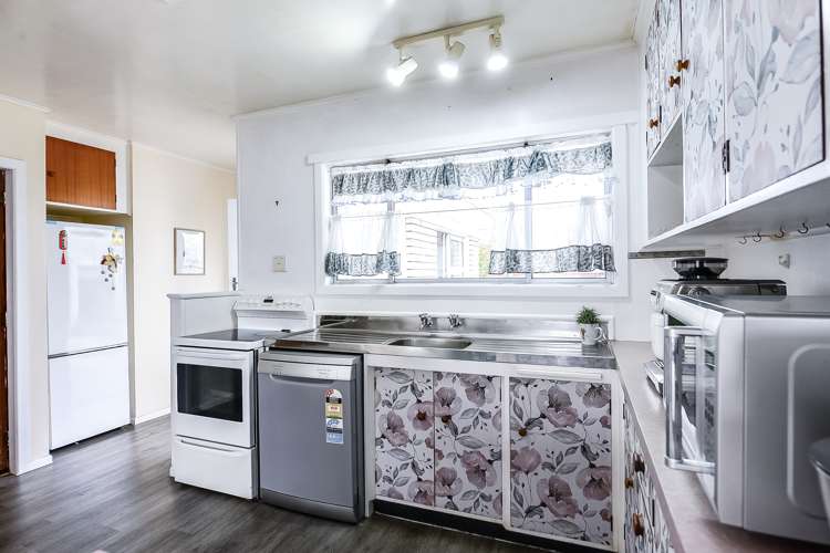 27 Claremont Avenue Chartwell_8