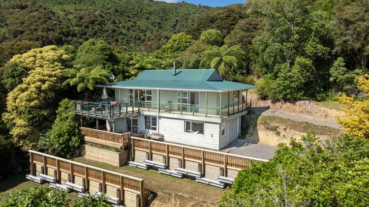 280 Moetapu Bay Road_1