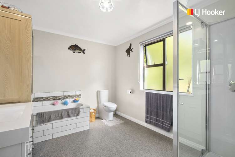 40 Barr Street Kenmure_13