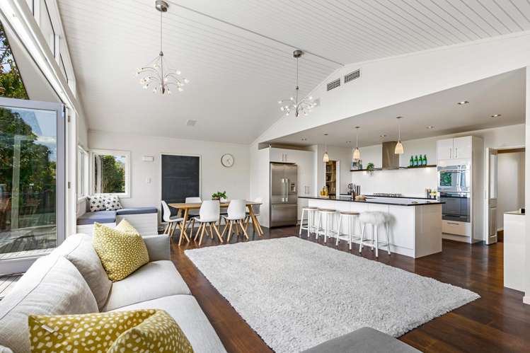 10 Emily Lane Greenhithe_17