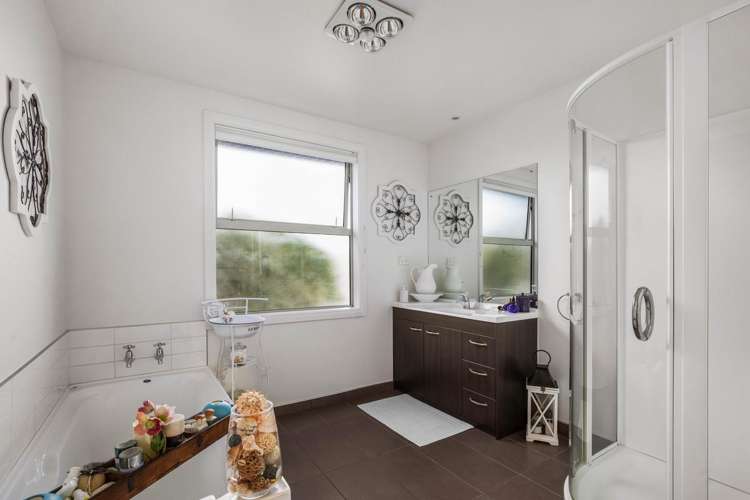 6 Houlahan Street Clyde_15