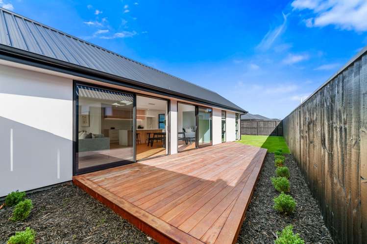 38 Wakeman Drive Lincoln_31