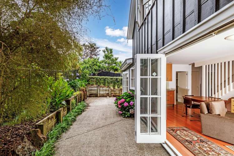 64 Church Street Devonport_5