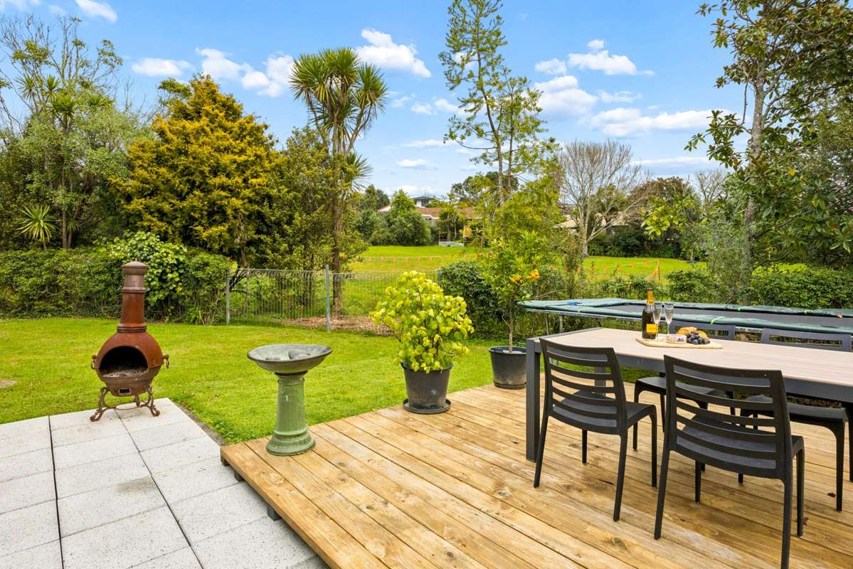 12 Woodfern Crescent_1