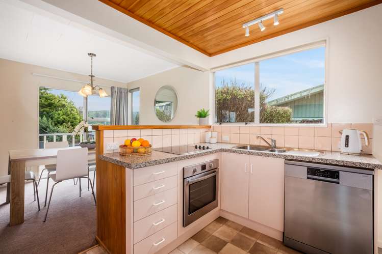 15 Robson Street Stokes Valley_11