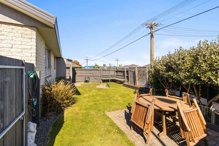 1/2 Ruakaka Street Hornby_15
