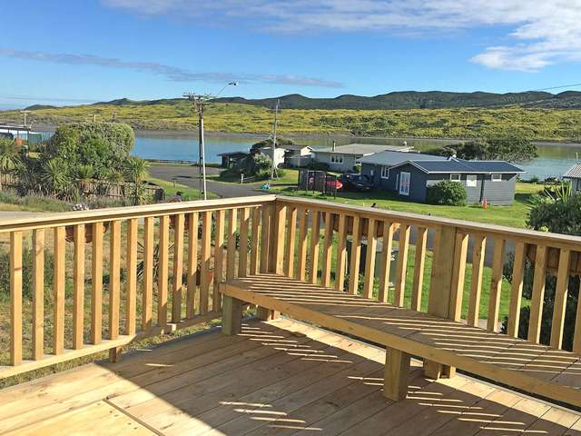 14 Wainamu Road Raglan_4