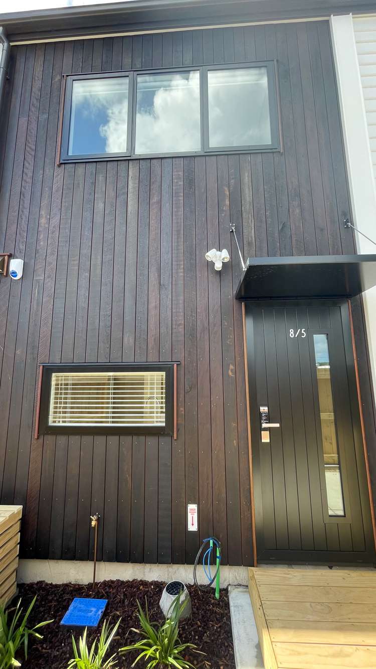 13/5 Brandon Road Glen Eden_2