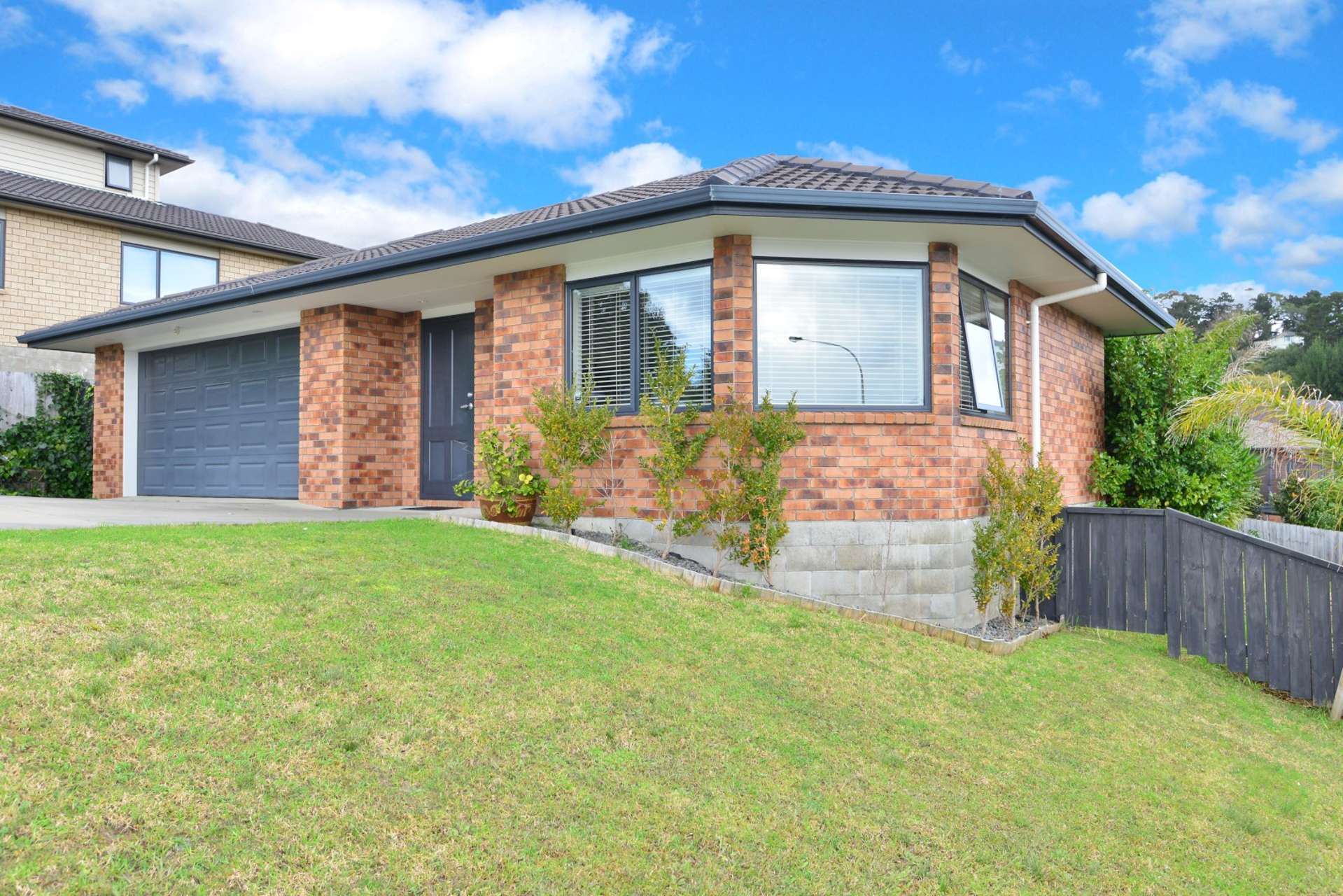 1 Barwick Place Stanmore Bay_0