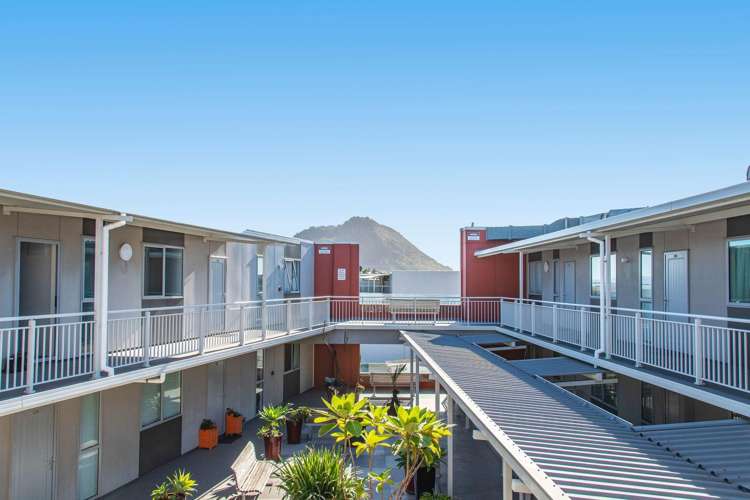 109/332 Maunganui Road (The Algarve) Mount Maunganui_13