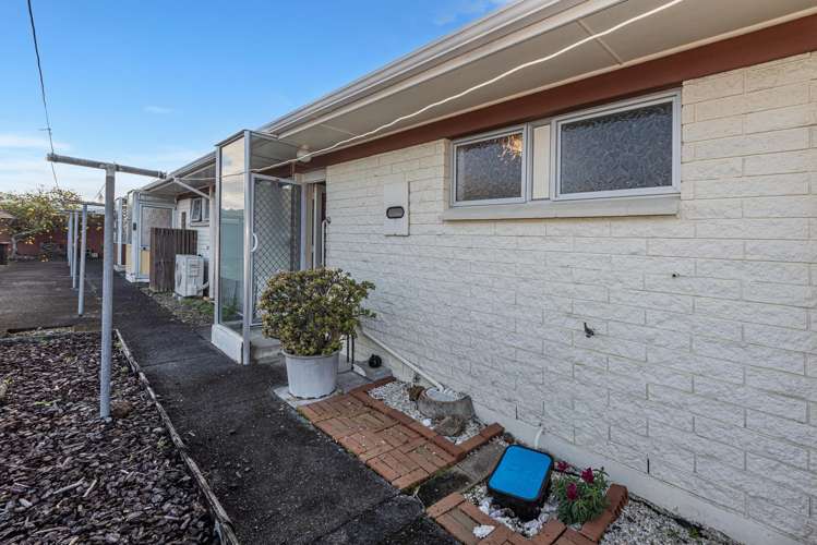 2/39 Mill Road Kensington_9