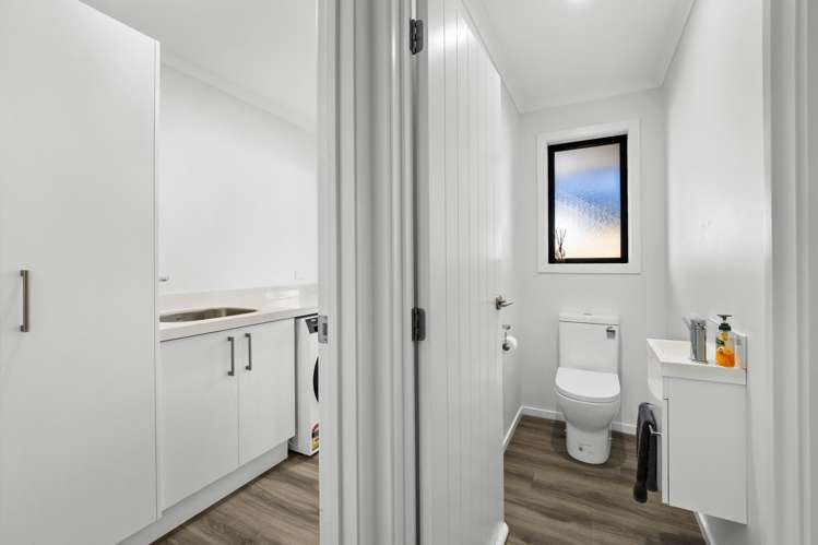 8 Redhaven Rise Netherby_20