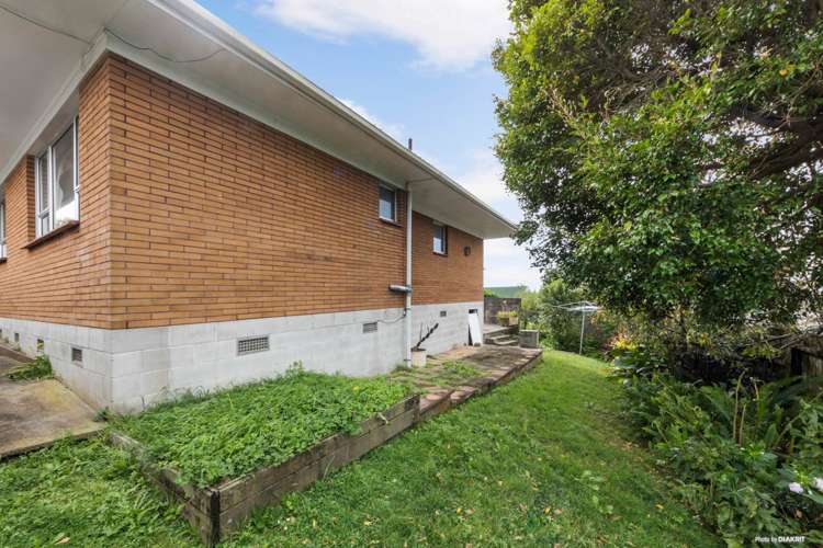 1/23 Jenelin Road Glendene_7