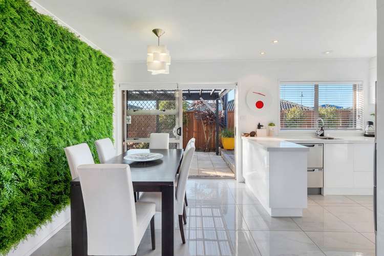 15 Russett Grove Henderson_18