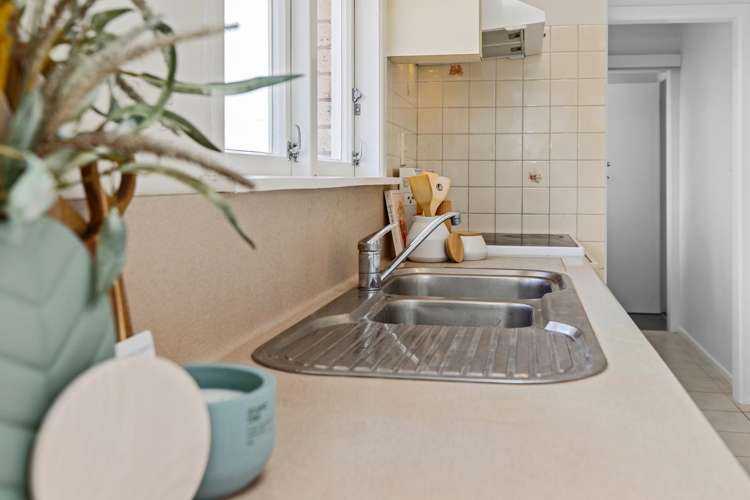 111 Bellevue Road Brookfield_11