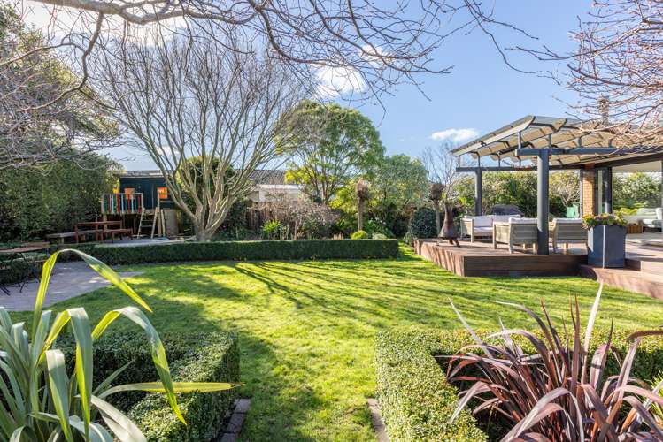 11a Bowling Road Greenmeadows_23