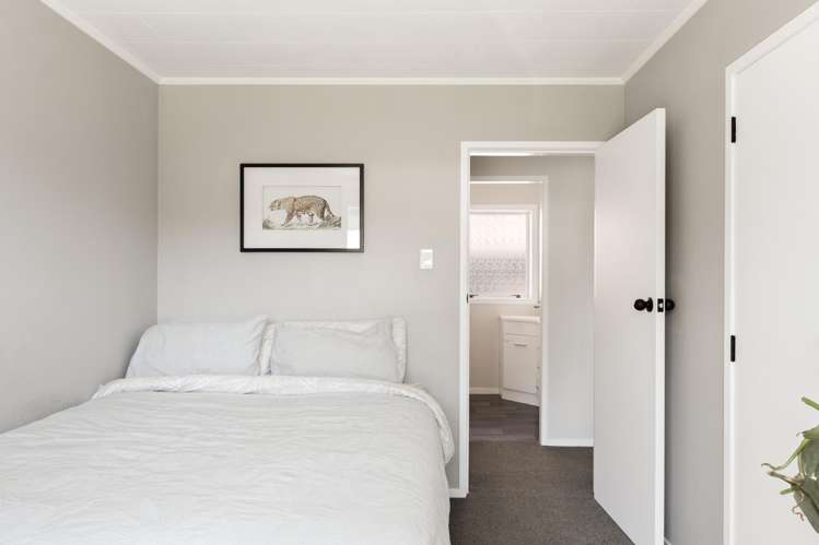 4 Anita Grove Riverdale_12