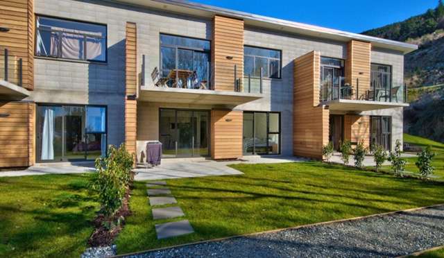 18/67 Andrews Road Queenstown_1