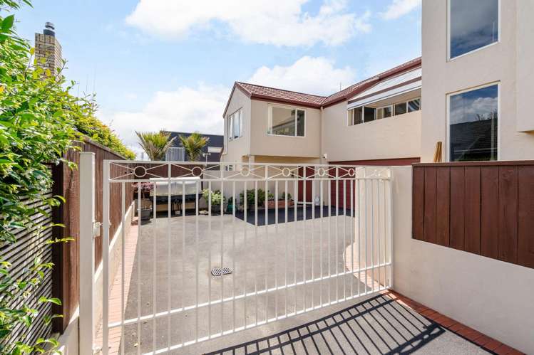 97B Lake Road Frankton_16