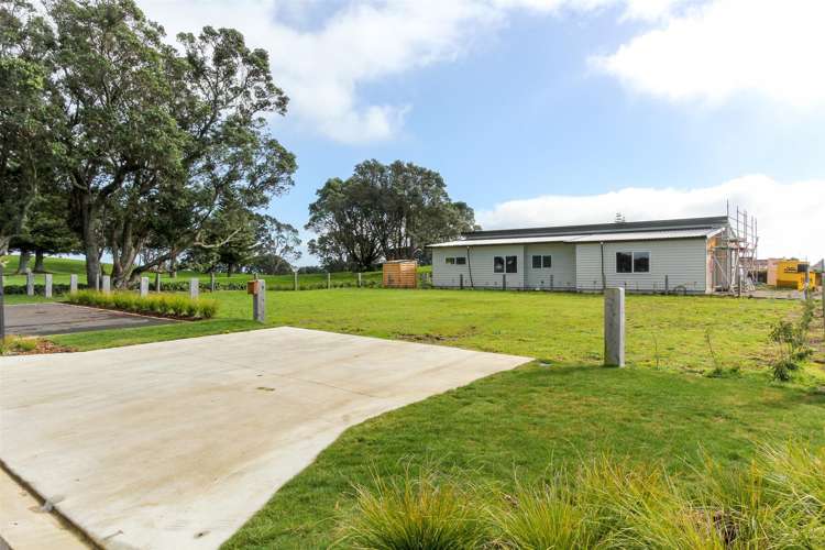 11 Kotare Drive Waiwhakaiho_5