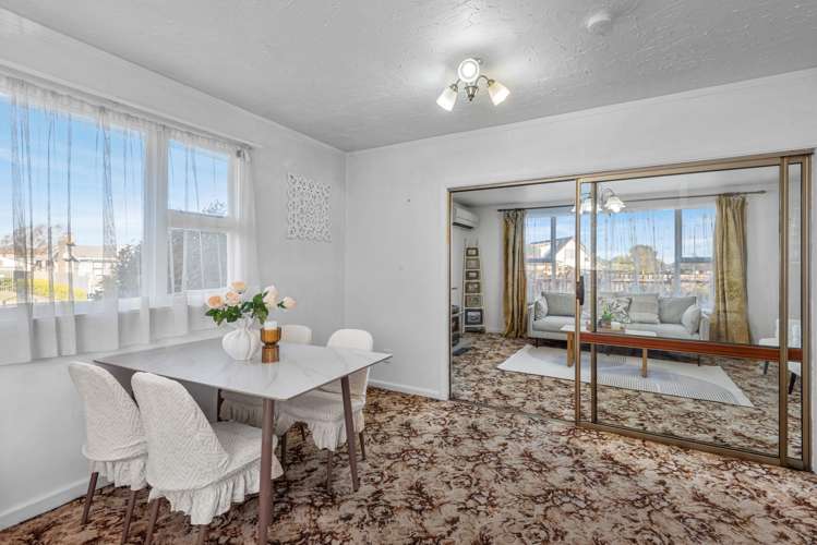 30 De Havilland Street_4