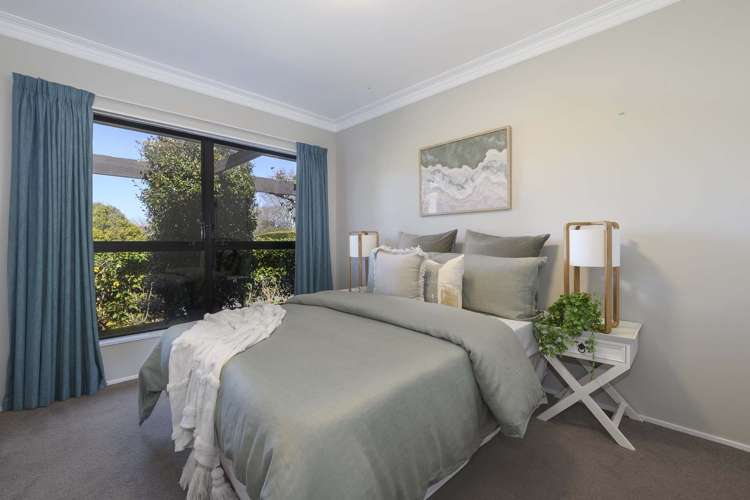 33 Heron Avenue East Matua_11