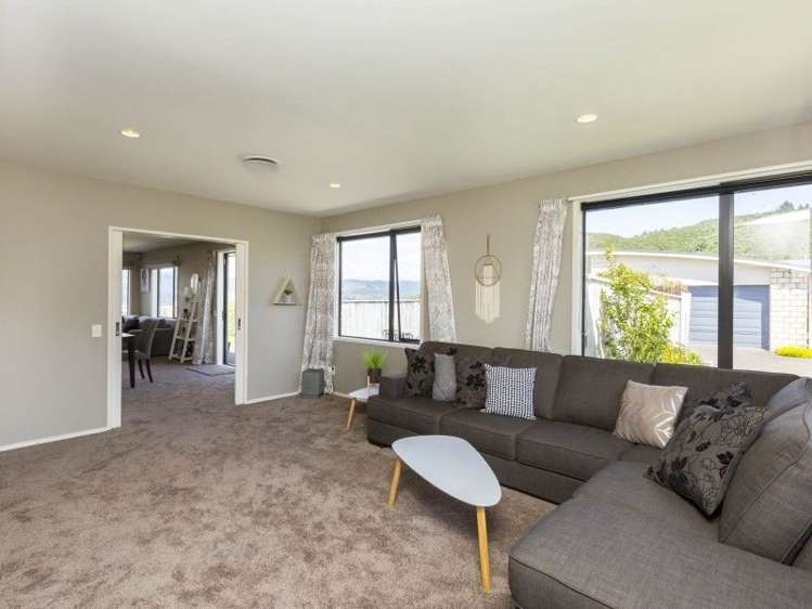 22 Garrett Place Riverstone Terraces_3