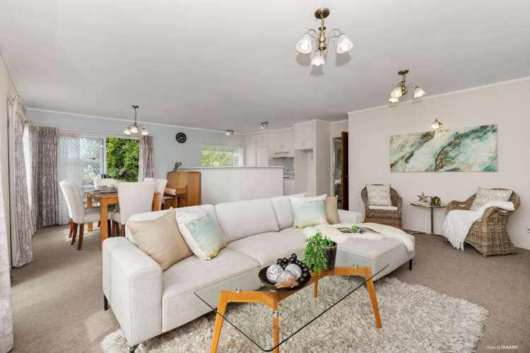 1/106 Edinburgh Street Pukekohe_5