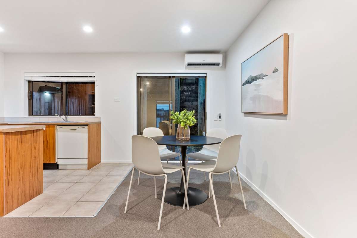 13/17 Georgia Terrace_4