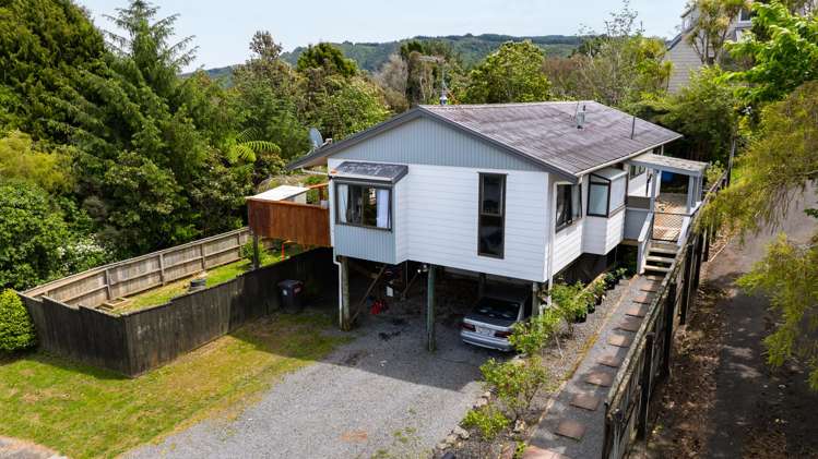 6 Serenity Grove Maoribank_22