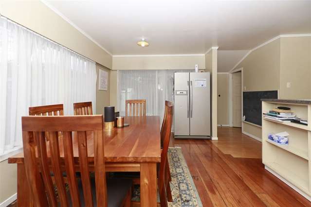 4 Saint Winifreds Avenue Hamilton East_4