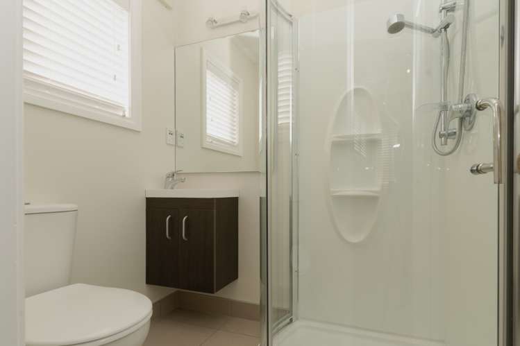 13a Huapai Street Onehunga_12