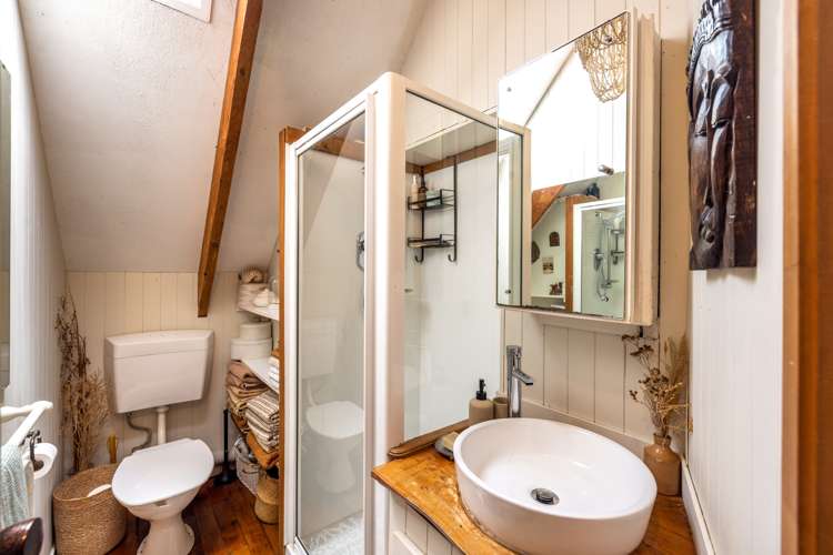 19 Ridge Road Oneroa_17