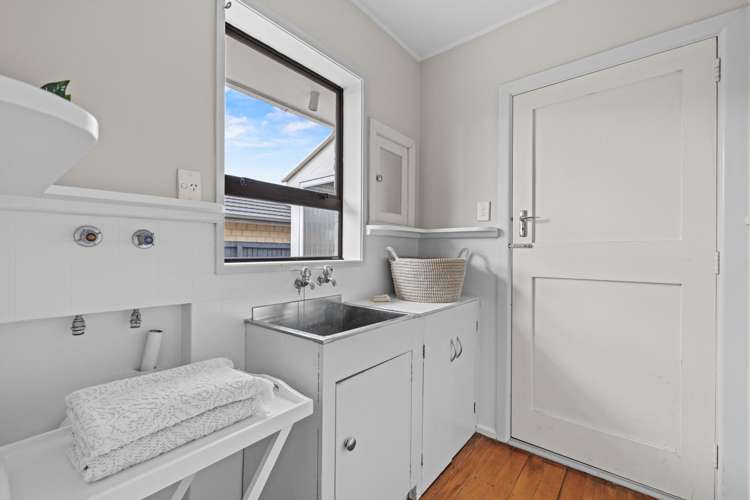 20 Carlsen Street Burwood_12