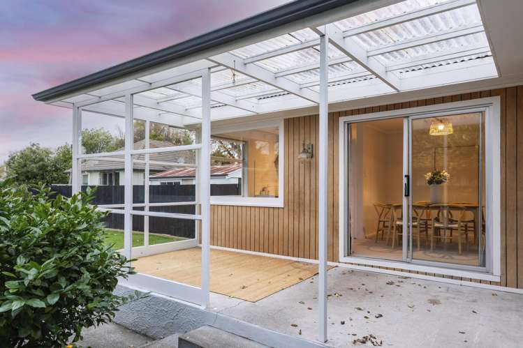 36 Eveleyn Couzins Avenue Richmond_22
