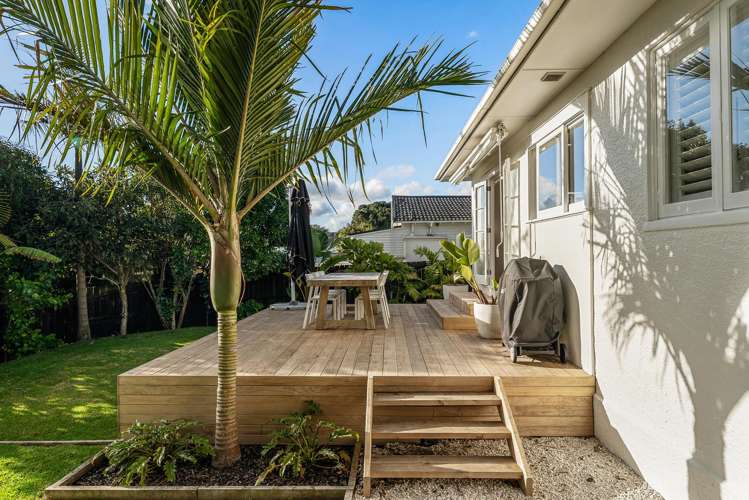 79 Astley Avenue New Lynn_14