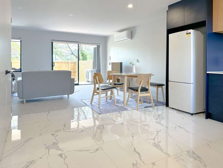 4/44 Creyke Road Ilam_1